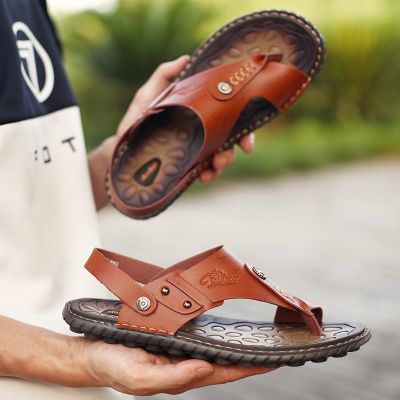 Miao.Ji &lt;จัดส่งฟรี&gt; รองเท้าแตะหนังผู้ชาย &amp; ฤดูร้อนใหม่ลื่นรองเท้าแตะแฟชั่นพ่อ Dual-ใช้กลางแจ้ง Cowhide รองเท้าแตะขับรถ