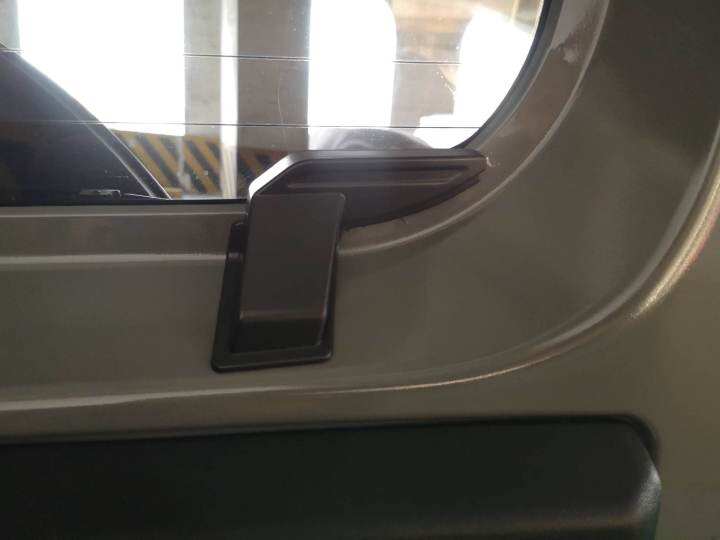 Suzuki Jimny 2019 -2023 model Rear Defogger Cover Windshield Heat Cable