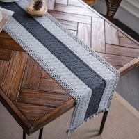 Grey Color Crochet Cotton Linen Stripes Woven Tassels Table Runner Natural Material Wedding Party Decoation Tablecloth Nordic Romance Table Cover Coffee Runners