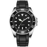 Diver Style Watch Rotating Bezel 42mm Dial Japan Movement Geneva Rubber Strap