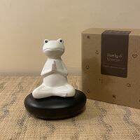 LIVELY BREEZE Namaste Frog Aroma Diffuser กบนั่งสมาธิกระจายกลิ่นหอม