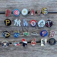 【hot sale】 ✠﹊ B36 New York Yankees Los Angeles Dodgers Chicago White Sox Pittsburgh Pirates Metal Badge Cap Pin Fan