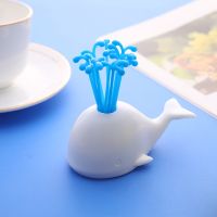 1Set Creative Whale Fruit Fork Cake Dessert Salad Sticks Food Picks Cocktail Toothpick Skewer Home Party Acceoosries