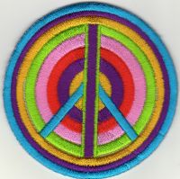 iron on patch Embroidery  Peace Love Flower Power 7 cm สันติภาพ รัก ตัวรีด เย็บติดผ้าประเทศไทย โลโก้ปัก มีกาวสำหรับรีด ตกแต่งเสื้