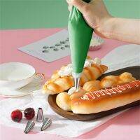 【hot】 Squeeze Multiple Sizes Piping Color Silicone Pastry Lcing Bakery ！