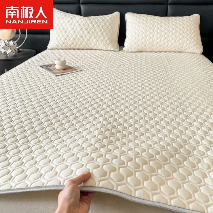 antarctic-people-summer-solid-ice-silk-latex-mat-three-piece-set-childrens-student-dormitory-bed-single-air-conditioning