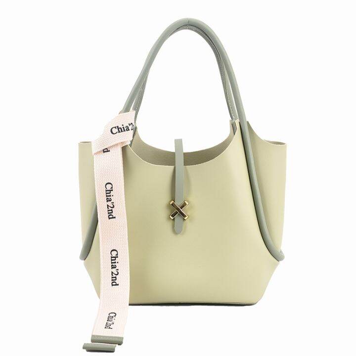 the-spring-of-2022-the-new-tide-female-bag-bag-one-shoulder-of-leisure-bag-western-style-fashion-pure-color-large-bucket-bag