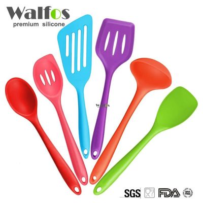 WALFOS 6 ชิ้นภาชนะปรุงอาหารชุดซิลิโคนเครื่องครัวไม้พายช้อนทัพพีเทอร์เนอ