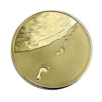 【YD】 Symbolizing When You Saw Only Set of Footprints It Was Then That I Carried Badge Commemorative Coin