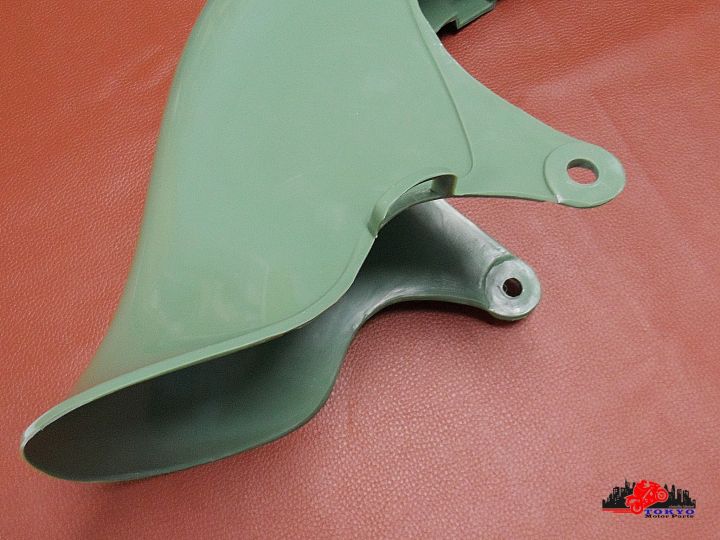 honda-c50-c65-c70-c90-front-fender-green-brand-new-บังโคลนหน้า-สีเขียว-กว้าง-25-ซม-ยาว-67-ซม-สูง-16-ซม