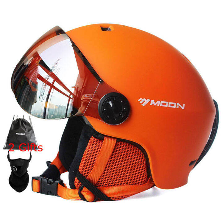 moon-high-quality-skiing-helmet-with-goggles-integrally-molded-pc-eps-ski-helmet-outdoor-sports-ski-snowboard-skateboard-helmets
