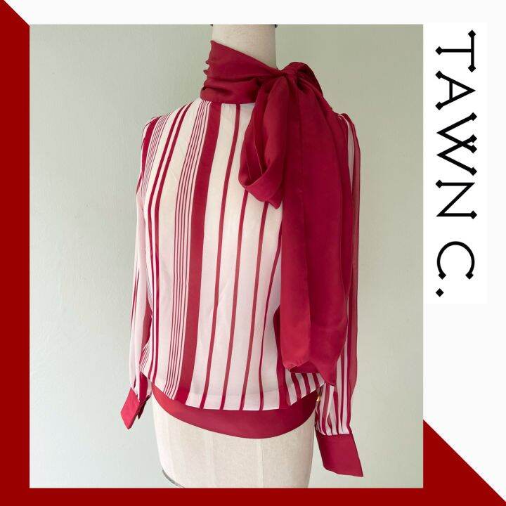 tawn-c-italian-red-silk-chiffon-olivia-blouse-เสื้อผ้าไหมชีฟองลายแดงแต่งโบว์ผูกรอบคอ