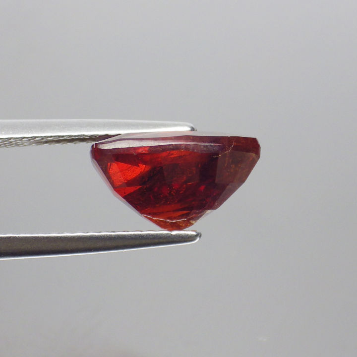 พลอย-โกเมน-สีส้ม-แดง-สเปสซาไทท์-การ์เน็ต-ธรรมชาติ-แท้-natural-fanta-spessartite-garnet-หนัก-7-10-กะรัต