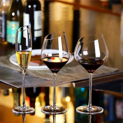 แก้วคริสตัลรูปปากแก้วไวน์แดงวอลนัทแก้วแชมเปญไวน์เบอร์กันดียุโรปแก้วก้านยาวของใช้ในครัวเรือน