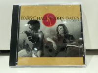 1   CD  MUSIC  ซีดีเพลง LOOKING BACK/DARYL HALL &amp; JOHN OATES       (B8C8)