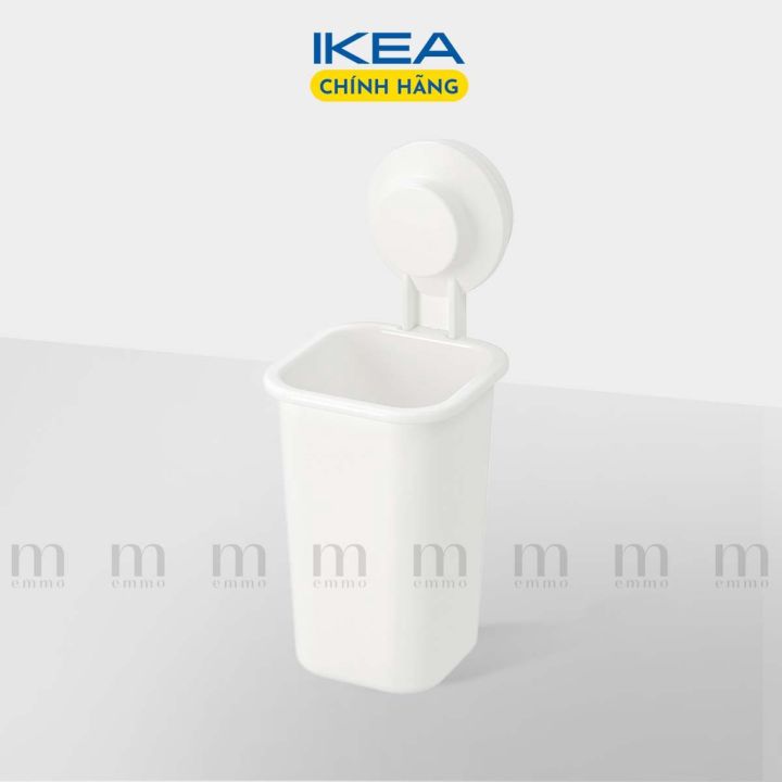 Tưởng tượng bạn có thể tìm thấy tất cả dụng cụ phòng tắm của mình ở một chỗ? Với các sản phẩm chất lượng IKEA, bạn sẽ không còn phải lo lắng về vấn đề lưu trữ lại các dụng cụ tiện ích như chổi đánh răng hay dụng cụ chải răng. Hãy sắp xếp chúng gọn gàng cùng với lọ đựng bàn chải và dụng cụ phòng tắm của IKEA.