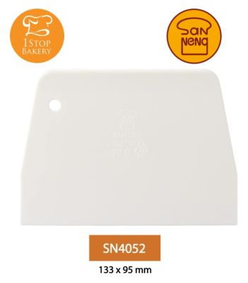 Sanneng SN4052 Plastic Dough Scraper White Color / อุปกรณ์ตัดแบ่งแป้ง