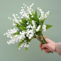 【YF】♙♘☊  6Pcs/bundle white Bellflower beautiful Lilies of the plastic flowers fake plants with green leaf home decor