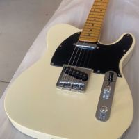 Fender Telecaster กีตาร์ไฟฟ้าคลาสสิกชื่อใหญ่ปุ่มกึ่งปิดเสียงรู้สึกดี