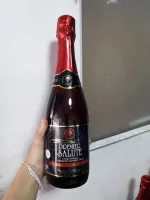 Premier Salute Red Grape Drink พรีเมียร์ ซาลูท น้ำองุ่นแดงอัดก๊าซ ขนาด 750 มิลลิลิตร