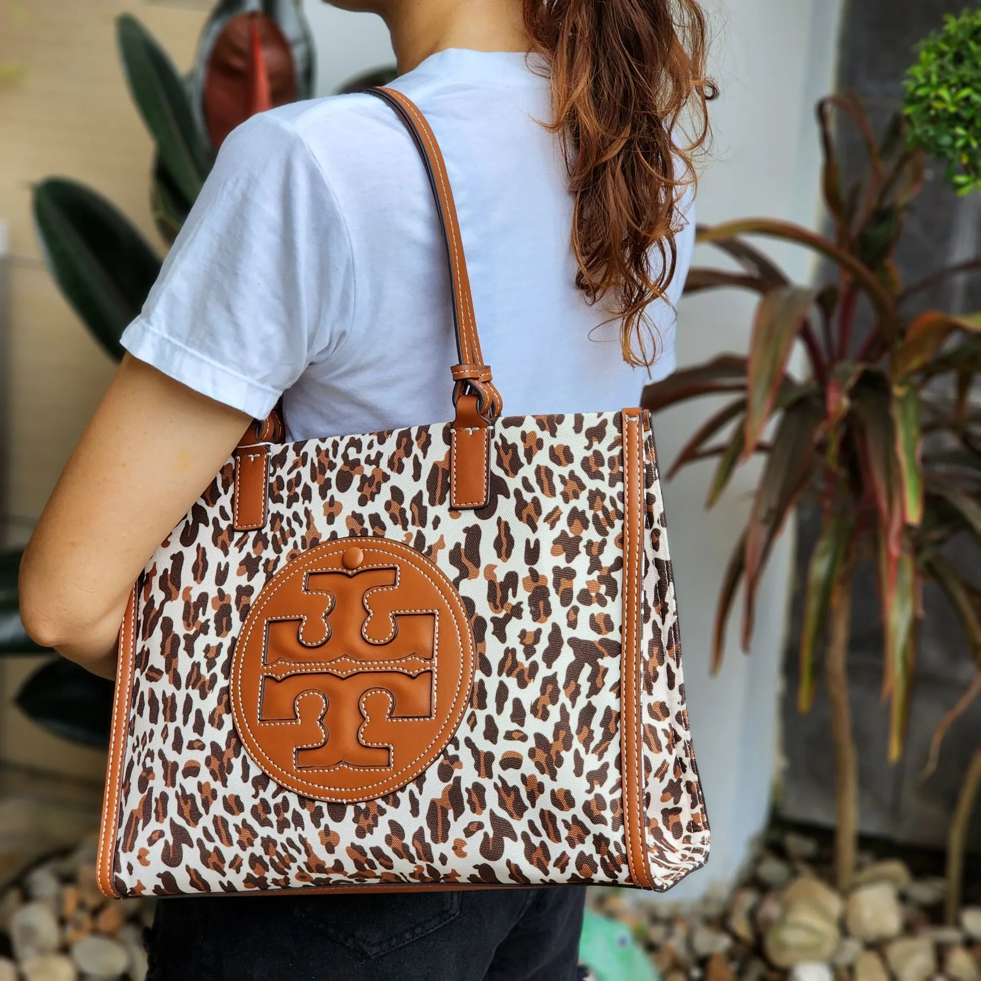 Original Ladies .Y. . Ella Medium Canvas Tote Bag All over  Leopard Print | Lazada PH