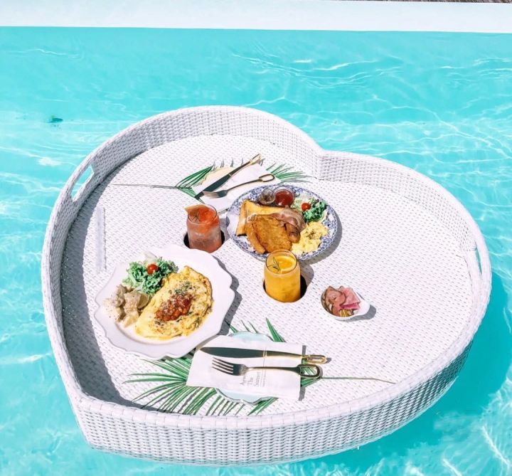 bali-internet-celebrity-floating-breakfast-tray-rattan-weaving-villa-swimming-pool-photography-props-hotel-check-in-waterproof