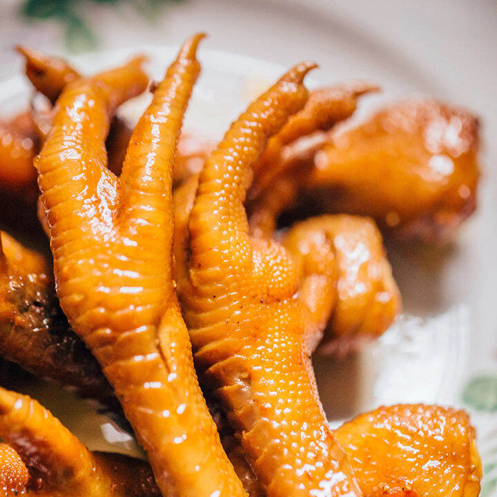 Potstewed chicken feet skewers barbecue chicken feet skewers