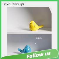 FOXNUTANUJH 1/2pcs เซรามิกส์ นกเซรามิก สีเหลือง/สีฟ้า 5.13.1นิ้วค่ะ เครื่องประดับนกตกแต่งบ้าน ง่ายๆ รูปปั้นตกแต่ง รูปปั้นรูปนกพอร์ซเลน สวนในสวน