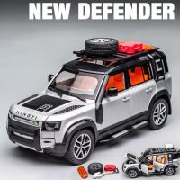 1:24 Land Rover Defender ด้วยเครื่องมือล้อแม็กรุ่นรถของเล่น D Iecasts โลหะหล่อเสียงและแสงรถของเล่นสำหรับเด็กยานพาหนะ