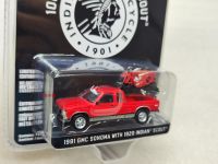 1: 64 1991 GMC Sonoma Extended Edition &amp; 1920 Indian Scout Centennial Motorcycle Collection Of Car Models