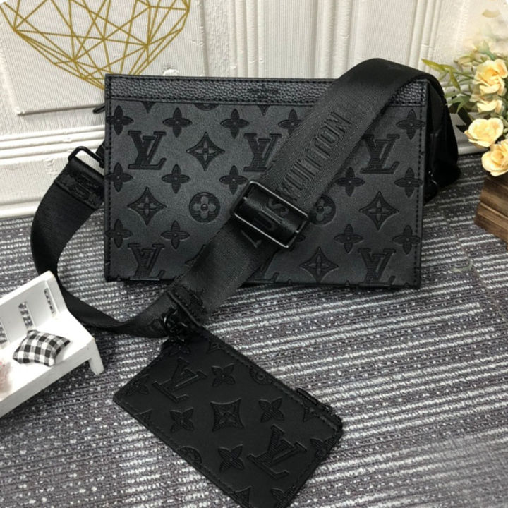 Louis Vuitton Messenger/Shoulder Bags for Men for sale