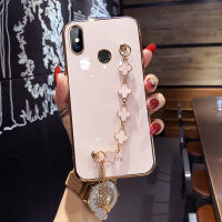 COROGI สำหรับ Xiaomi Mi เคส A2 A1พร้อมสายรัดข้อมือลายดอกโคลเวอร์นำโชคสร้อยข้อมือสุดหรูแผ่นชุบ6D เคสมือถือขอบสี่เหลี่ยมกรอบด้านหลังป้องกันซิลิโคนแบบนิ่ม