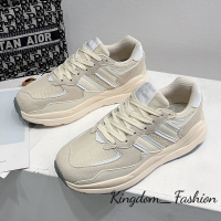 Kingdom_Fashion ยอดนิยม รองเท้าผู้หญิง รองเท้าผ้าใบ รองเท้าสุขภาพ รองเท้าแฟชั่น ด้านล่างกันลื่น ดูดซับเหงื่อ ทิพย์ กันฝุ่น FYD2390HAA 39Z230927