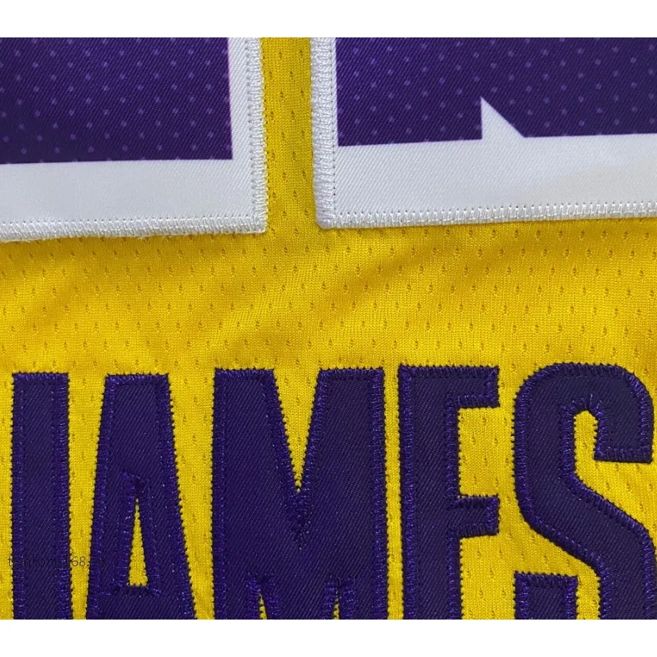 LeBron James Los Angeles Lakers 2021-22 Gold Basketball Jersey • Kybershop