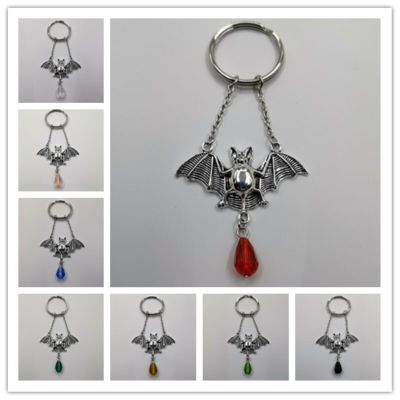European and American female fashion simple Handmade Bat Crystal Alloy Pendant Keychain Charm Punk Gothic Jewelry Keychain Key Chains