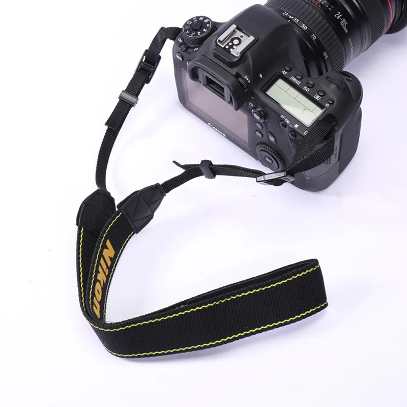 nikon d7200 strap