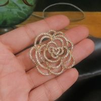 High Quality famous camellia brooch luxury party brooch small fragrance rose flower brooches accessories