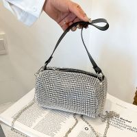 [Free ship] ins chain foreign style womens 2022 new trendy net red messenger bright diamond square