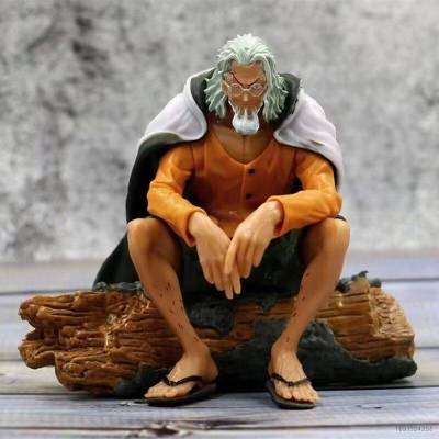 โมเดลฟิกเกอร์ One Piece Silvers Rayleigh ท่านั่ง ของเล่นสําหรับเด็ก ตกแต่งบ้าน ของขวัญ เก็บสะสม