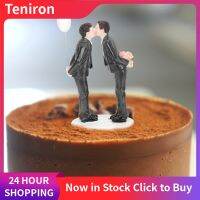 Teniron Love Figurines Wedding Cake Ornament Wedding Dessert Table Centerpiece Decoration