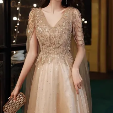Wedding Dress with Gold Accessories | Gold wedding dress, Wedding dress  styles, Wedding dress