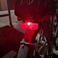 Bitak ไฟท้ายแร็คจักรยาน LED ชั้นวางกระเป๋าจักรยาน MTB ไฟสะท้อนแสงไฟเตือนการขี่ MTB รีเฟล็กเตอร์อุปกรณ์เสริมสำหรับจักรยาน