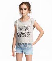 H&amp;M : เสื้อยืด รุ่น Top with Fringe สีเทา