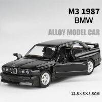 M3 BMW รถโลหะผสมสังกะสี1978ของเล่นโมเดลโลหะ Diecast จำลองสูงดึงกลับแบบคงที่โมเดลรถของเล่นแบบชุดสะสมสำหรับเป็นของขวัญเด็ก