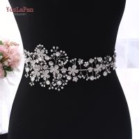 TOPQUEEN SH273 Alloy Flower Wedding Sahes Rhinestones Bridal Belt Bridesmaid Sash Crystal Wedding Belt for Women Dress Ribbon