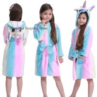 Cartoon Childrens Robe Flannel Baby Bathrobe Long Sleeve Hooded Kids Bath Robe Lovely Unicorn Animal Child Boy Girls Robes