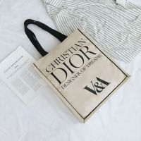 แฟชั่น สหราชอาณาจักร Museum Commemorative Limited Edition Shopping Bag กระเป๋าผ้าใบสะพายไหล่กระเป๋าถือ