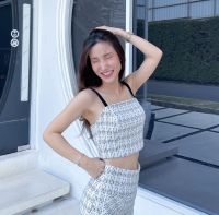 Xregenelle Tweed Crop Top สายเดี่ยว ซิปหลัง