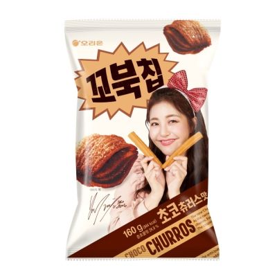 ขนมชูโรสเกาหลี รสช็อคโกแลต turtle chips choco churros brand orion 80g  꼬북칩 초코츄러스맛