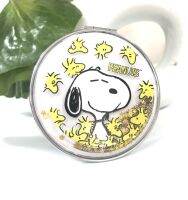 SNOOPY BFW  กระจกพับ กระจก กระจกสวยงาม กระจกพกพา ลาย SNOOPY  W สวยมาก มีกากเพชรเหลว กระจกปกติ และ ขยาย ขนาด 7 x 1.5 cm. มีบริการเก็บเงินปลายทาง BY  PMY SHOP